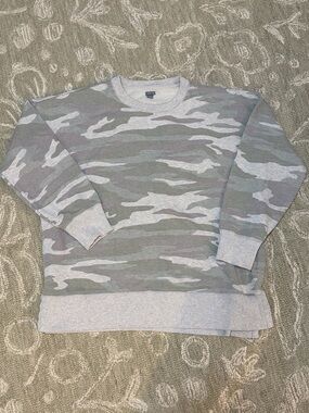 Women's Aerie Camo Crewneck Pullover - Gray/Green